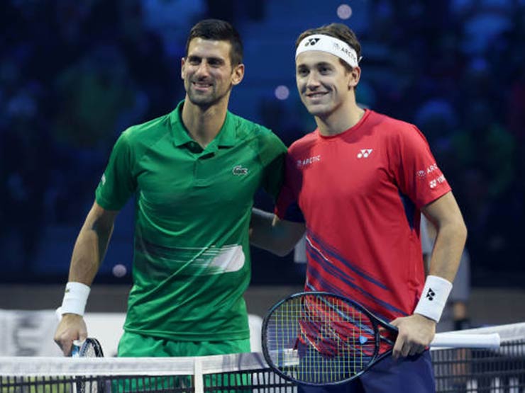 Video tennis Djokovic - Ruud: Pha đổi bài bước ngoặt, san bằng kỷ lục danh hiệu (ATP Finals)