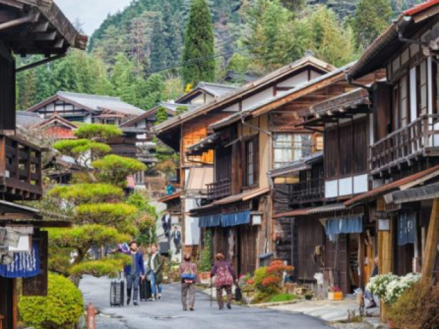 10 ngôi làng tuyệt đẹp nên ghé thăm nhất Nhật Bản