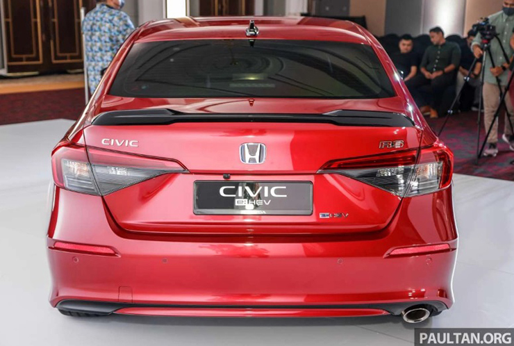 Honda Civic e:HEV 2023 ra mắt, giá quy đổi từ 903 triệu đồng - 7