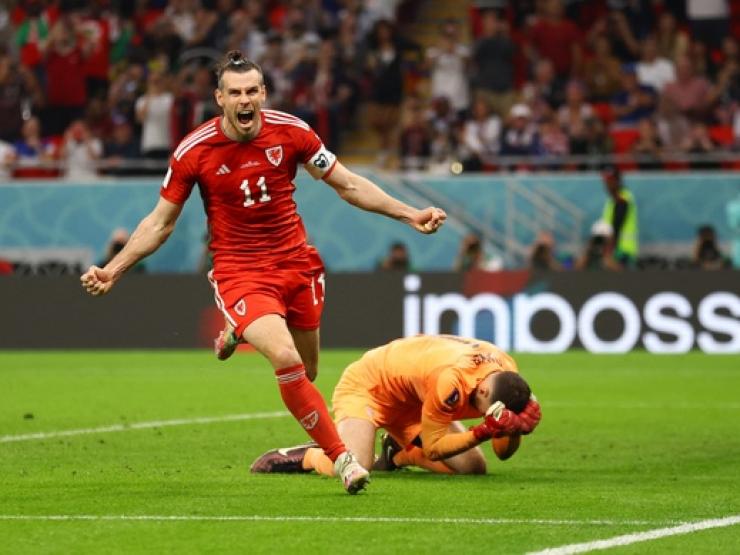 Bale tỏa sáng giúp xứ Wales ”giải cơn khát” 64 năm, ĐT Anh phải dè chừng