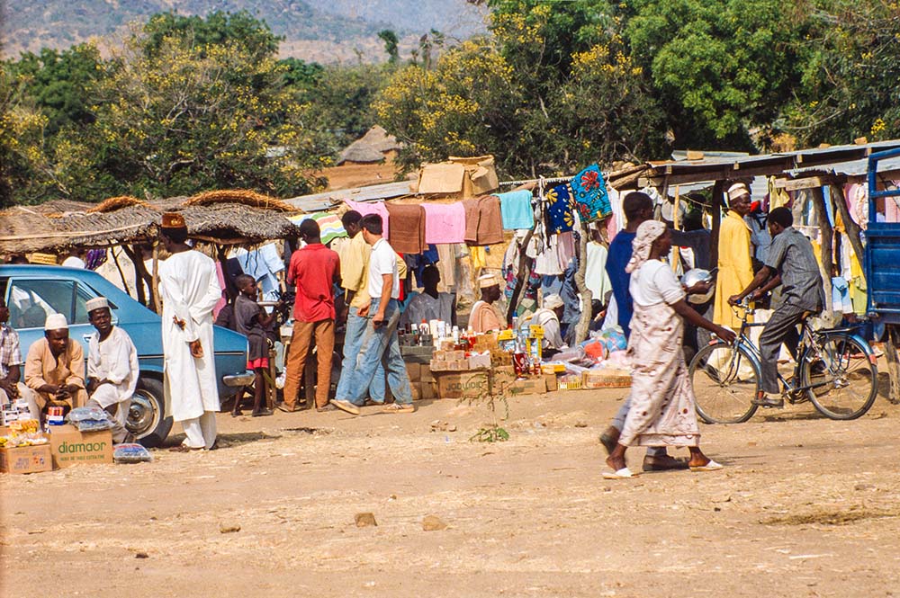 Cameroon: Quốc gia được ví như “trái tim” của châu Phi là nơi như thế nào? - 12