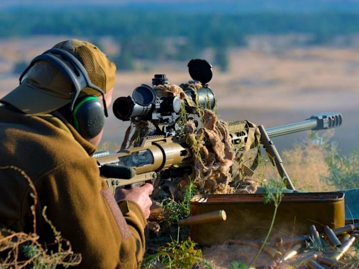 Sức mạnh khẩu súng bắn tỉa của Ukraine dài đến 2m, tầm bắn 7km