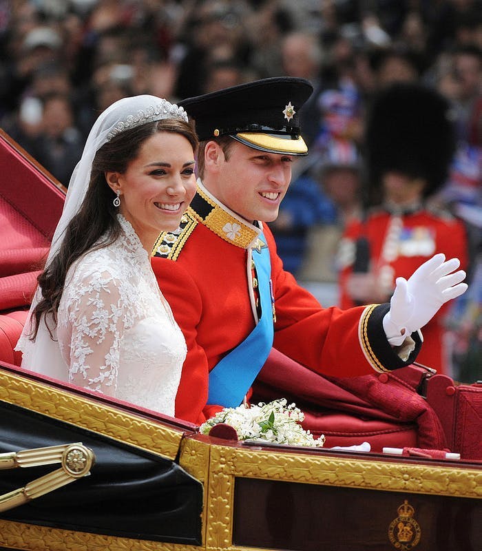 Kate Middleton và bộ sưu tập trang sức hoàng gia nức lòng người hâm mộ - 4