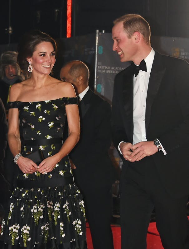 Kate Middleton và bộ sưu tập trang sức hoàng gia nức lòng người hâm mộ - 8