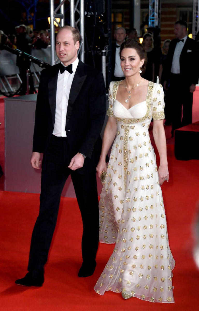 Kate Middleton và bộ sưu tập trang sức hoàng gia nức lòng người hâm mộ - 9