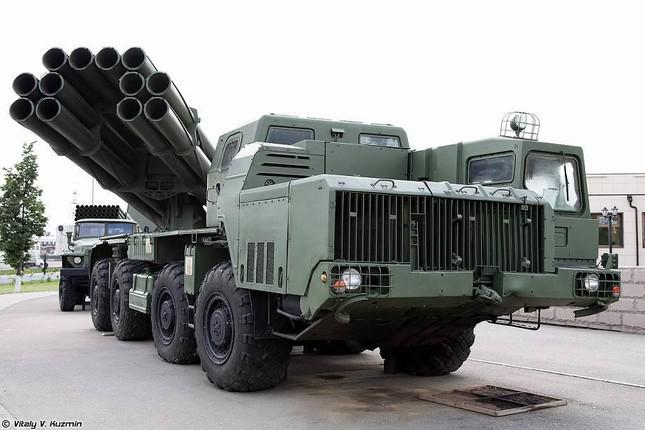 Nga khoe sức mạnh pháo phản lực BM-30 Smerch trong chiến dịch quân sự ở Ukraine - 2