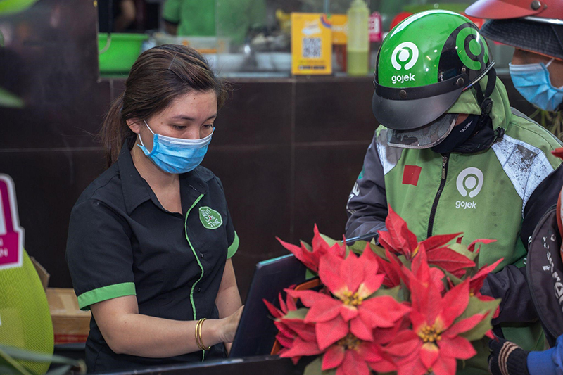 Nền tảng GoFood của Gojek trở thành cầu nối giúp người dùng dễ dàng tiếp cận hàng triệu món ăn ngon bao gồm cả bánh mì.