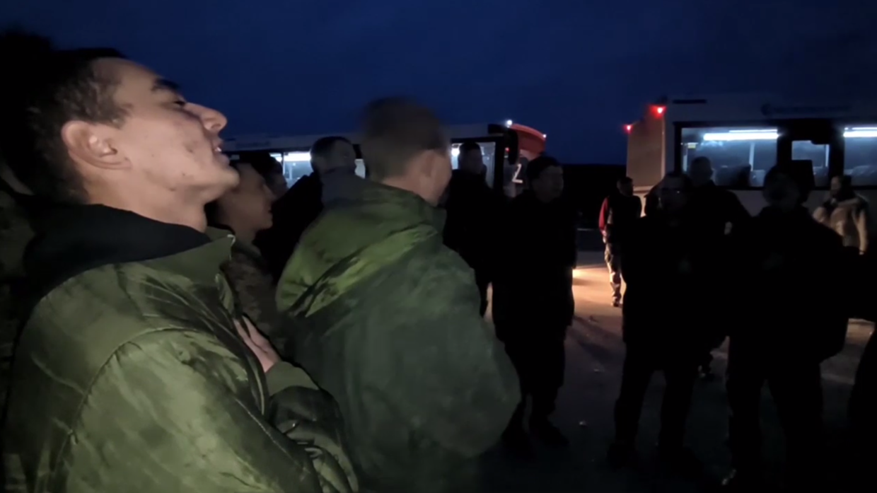 Các binh sĩ Nga được Ukraine trả tự do. Ảnh: Bộ Quốc phòng Nga.