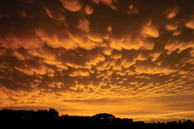 10 kiểu mây hiếm thấy nhất thế giới khiến người xem sửng sốt - 9