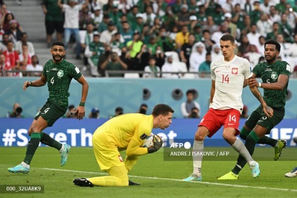 Trực tiếp bóng đá Ba Lan - Saudi Arabia: Lewandowski lỡ cơ hội lập cú đúp (Hết giờ) - 8