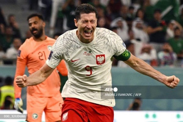 Trực tiếp bóng đá Ba Lan - Saudi Arabia: Lewandowski lỡ cơ hội lập cú đúp (Hết giờ) - 20