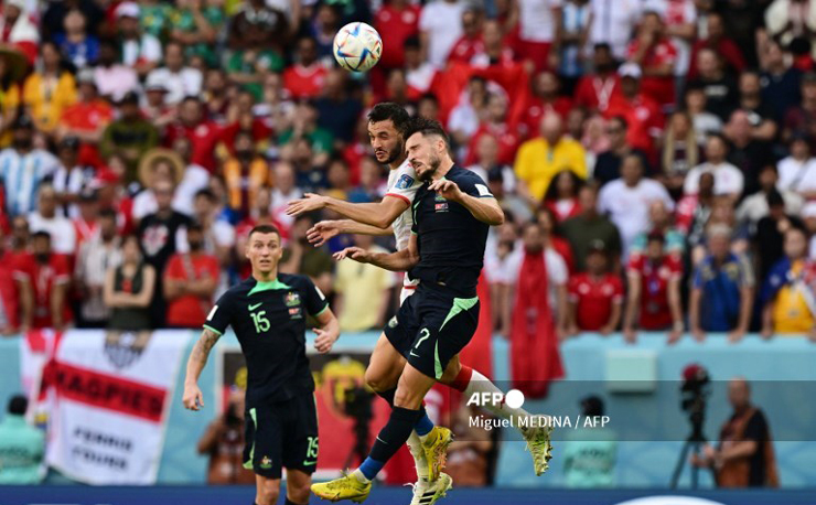 Video highlight Tunisia - Australia: Vỡ òa siêu phẩm &#34;không chiến&#34; - 1