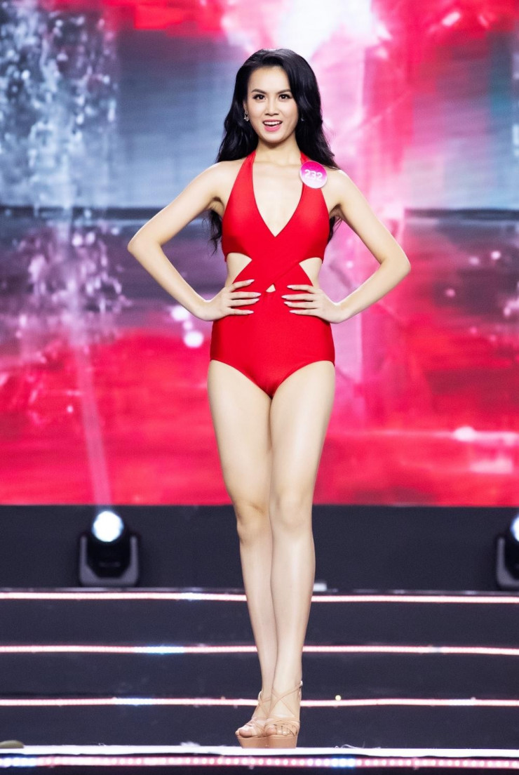 Hoa hậu Việt Nam 2022: Đây là 15 cô gái sở hữu chiều cao vượt trội của Top 35 - 13
