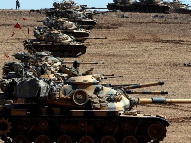 Quân đội Thổ Nhĩ Kỳ chờ lệnh ông Erdogan để tiến vào Syria truy quét người Kurd