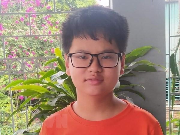 Cháu Hoàng Mạnh Chiến, học sinh lớp 7A2 Trường THCS Cẩm Thịnh, thành phố Cẩm Phả, tỉnh Quảng Ninh. (Ảnh: TTXVN)