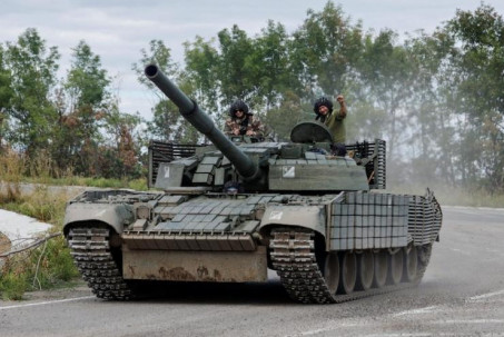Nga nói siết vòng vây thành phố chiến lược miền đông Ukraine