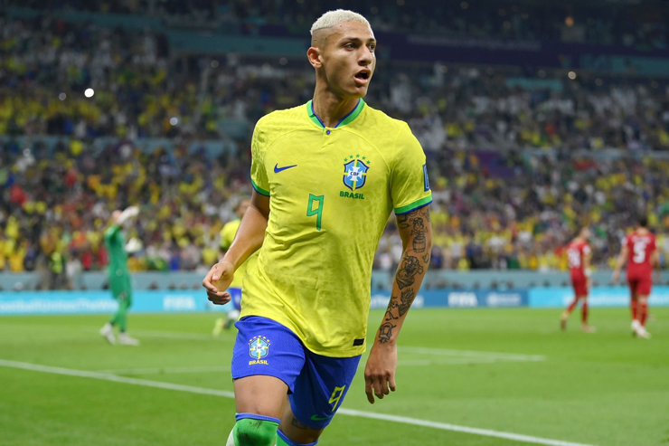 3 anh hào tiến vào vòng 1/8 World Cup: Brazil và 2 đội nào sớm có vé? - 2