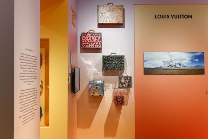 Louis Vuitton rực rỡ với các triển lãm di sản thiết kế vô giá kéo dài vài thế kỷ - 8
