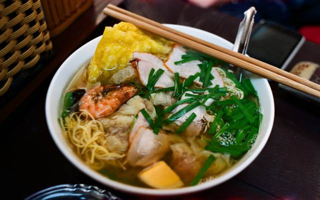 Lý do mỳ vằn thắn là món ăn Trung Hoa nhưng người Hà Nội cực thích và đi đâu để ăn ngon? - 2