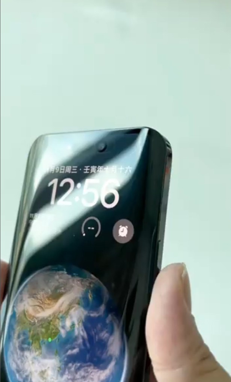 iPhone 14 Pro Max “độc lạ” có màn hình cong giống điện thoại Galaxy - 2
