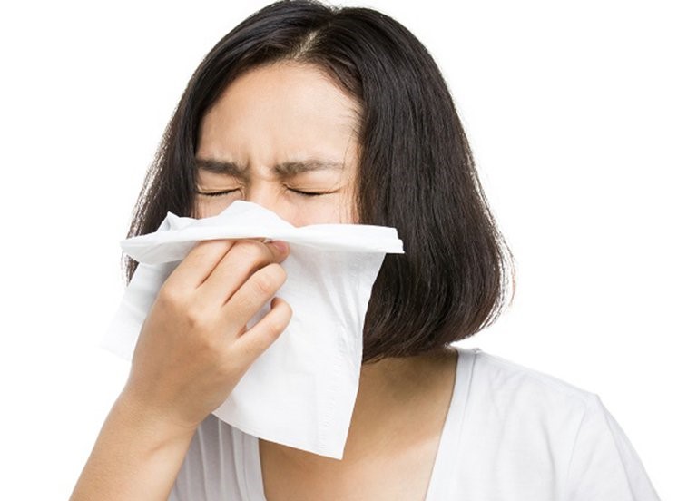 Virus cúm lây nhiễm như thế nào và những đối tượng nào dễ mắc phải khi trời lạnh? - 1