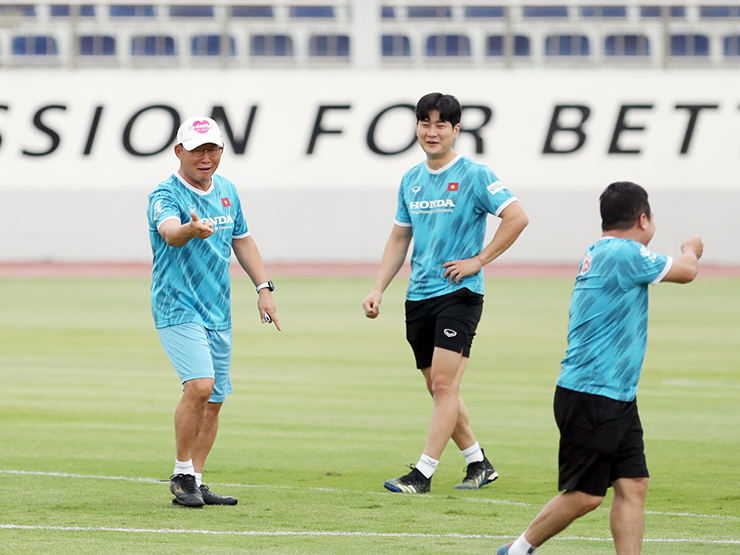 Hàn Quốc lập kỳ tích World Cup, thầy Park vui hơn khi cho ĐTVN ”luyện công”