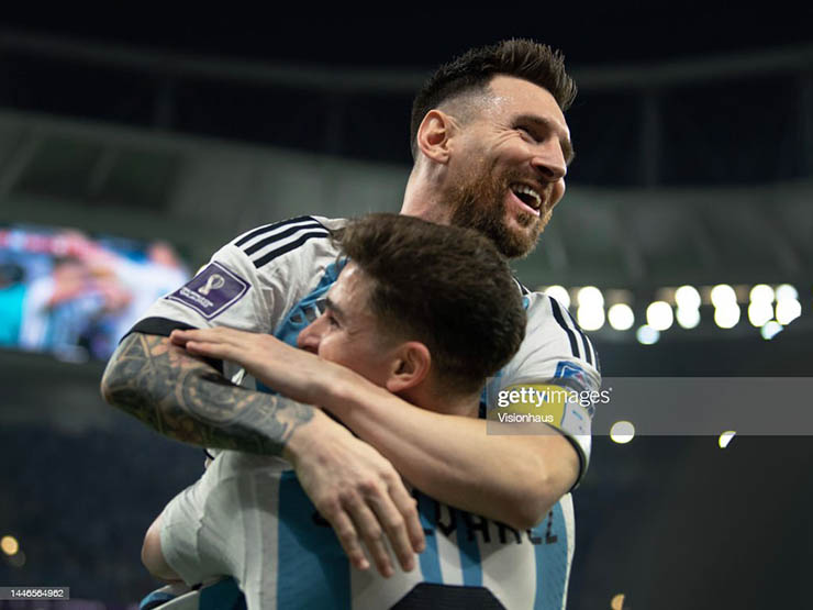 Truyền thông phát cuồng vì Messi: Khen ngợi M10 và tin Argentina sẽ vô địch