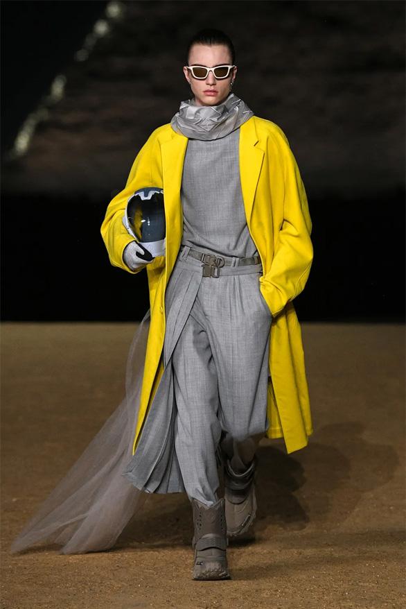 Kim Jones đưa Dior đến Ai cập cho bộ sưu tập Pre-Fall 2023 - 12