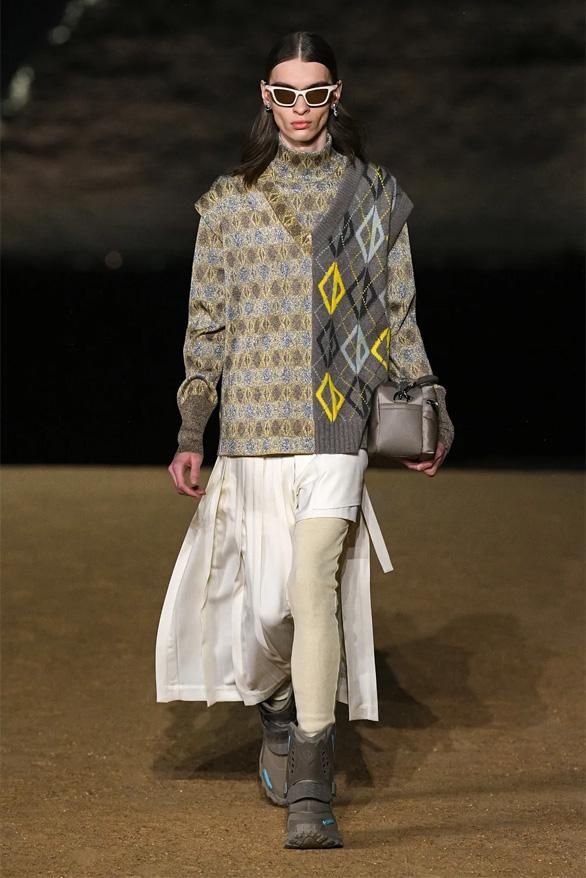 Kim Jones đưa Dior đến Ai cập cho bộ sưu tập Pre-Fall 2023 - 3
