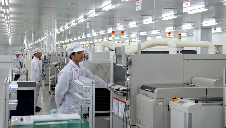 Mong muốn đưa Việt Nam là trung tâm sản xuất máy ảnh cho điện thoại trong tương lai.

