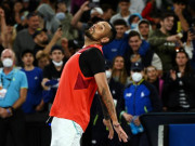 Thể thao - Tiếng hô &quot;Siuuu&quot; của Ronaldo gây nhức nhối tennis, Kyrgios tự nhận HLV số 1 của năm