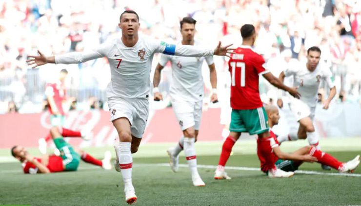 Ronaldo từng bay người đánh đầu giúp Bồ Đào Nha thắng Morocco 1-0 ở vòng bảng World Cup 2018 tại Nga