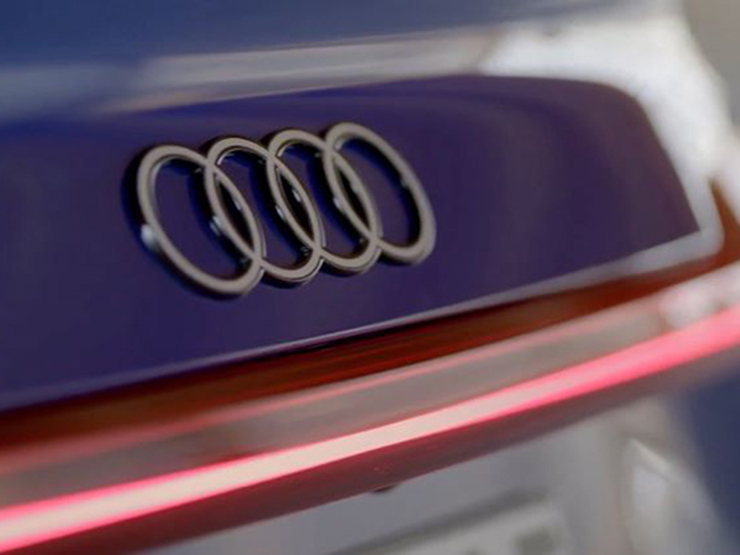Audi thay đổi logo trên toàn bộ dòng xe hãng sản xuất - 4
