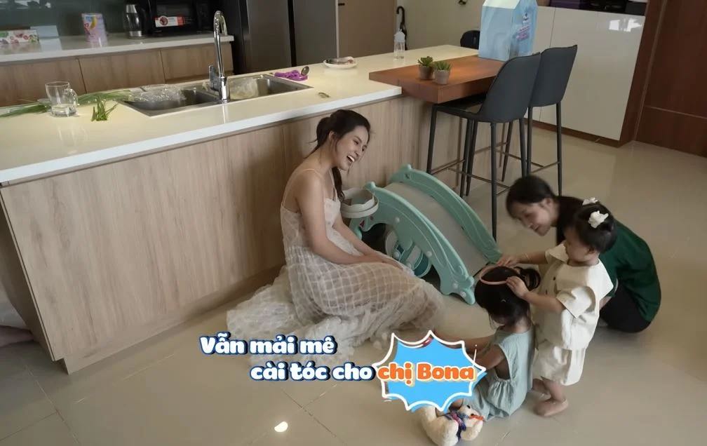 Trang phục của Thiên An và Trương Mỹ Nhân gây tranh cãi - 2