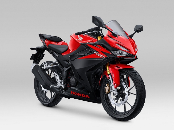 Honda CBR150R 2023 trình làng, giá chỉ 56 triệu đồng