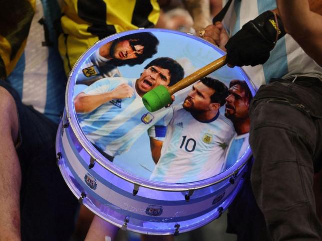 ‘Mỗi khi ĐT Argentina ra sân, cả đất nước chúng tôi như tê liệt’ - 1