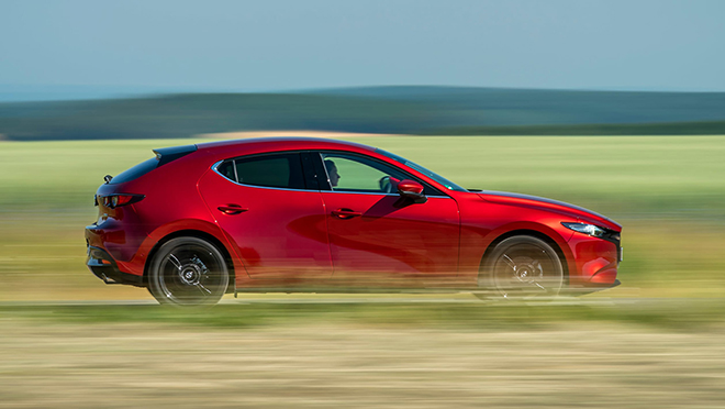 Giá xe Mazda3 tháng 12/2022, ưu đãi lên đến 55 triệu đồng tùy phiên bản - 2