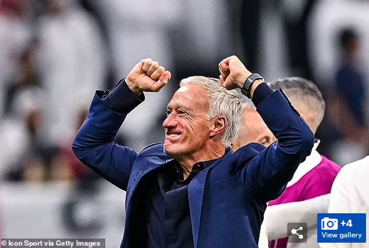 HLV Didier Deschamps thừa nhận ĐT Pháp ăn may cuối trận gặp ĐT Anh