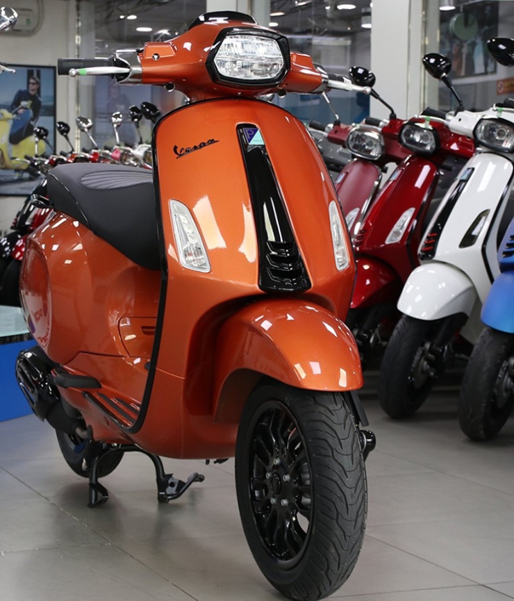 Bảng giá xe Vespa mới nhất tháng 12/2022, giảm ngay 3 triệu đồng - 4