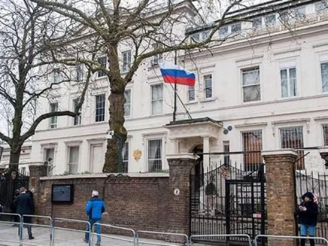 Moscow phản ứng mạnh cáo buộc của Ngoại trưởng Anh về thỏa thuận quân sự Nga-Iran
