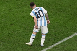 Chấn thương của Messi ra sao trước chung kết World Cup với ĐT Pháp?