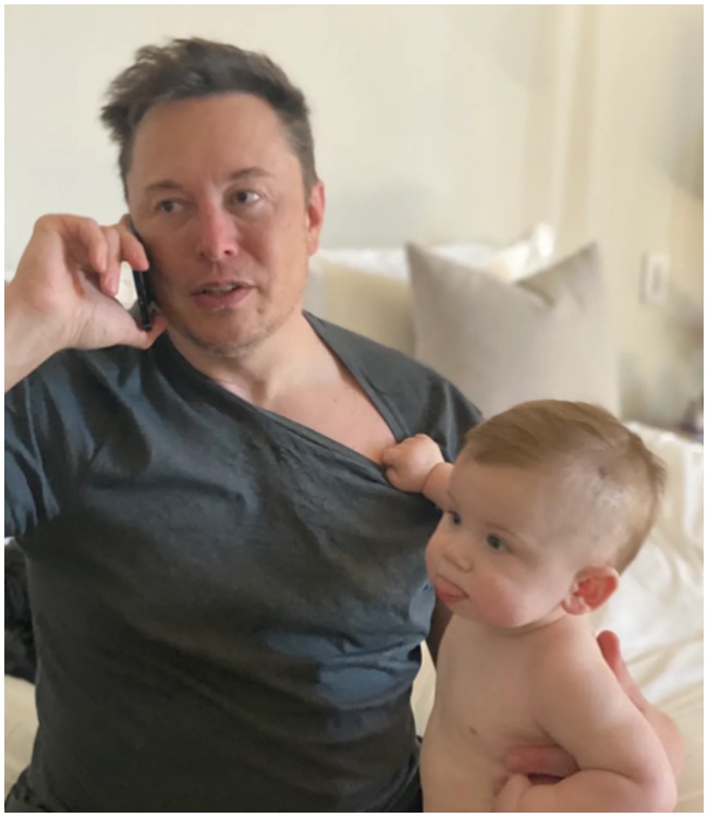 Kể cả có là người đàn ông giàu nhất thế giới, Elon Musk cũng như bao người cha khác, trở thành &#34;nạn nhân&#34; của chính con mình, bị &#34;ăn hành&#34; lên bờ xuống ruộng.
