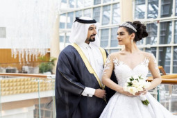 Vì sao dù rất giàu có đàn ông Qatar vẫn ”khổ sở” để lấy được vợ?