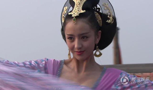 Triệu Phi Yến là mỹ nhân khiến Hán Thành Đế mê muội, nhờ nhan sắc và mưu mô giúp cô từ một kỹ nữ&nbsp;trở thành hoàng hậu.