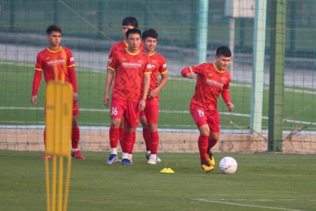 ĐT Việt Nam tranh ngôi vương AFF Cup 2022: Quang Hải hay ai là ngôi sao số 1?