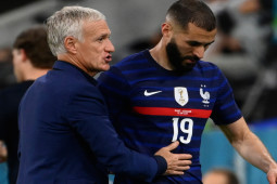 Benzema mâu thuẫn Deschamps: Báo Tây Ban Nha hé lộ nguyên nhân