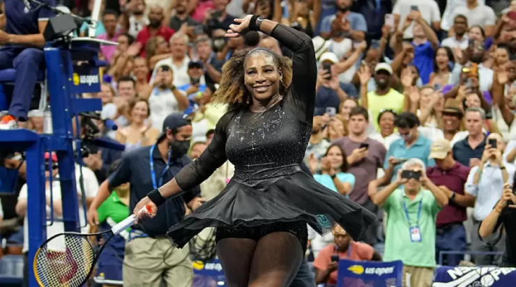 Serena Williams (tennis). Giành danh hiệu Grand Slam thứ 23 sự nghiệp vào năm 2017. Tay vợt người Mỹ có nhiều danh hiệu Grand Slam nhất trong Kỷ nguyên Mở (từ 1964) và là người ủng hộ cho sự bình đẳng của phụ nữ trên khắp thế giới. Danh hiệu lớn gần nhất, Williams vô địch Australian Open 2017, vượt qua 22 danh hiệu Grand Slam của Steffi Graf.