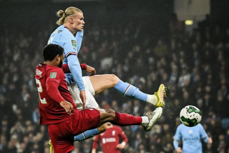 Video bóng đá Man City - Liverpool: Rượt đuổi 5 bàn, đỉnh cao đại chiến (League Cup)