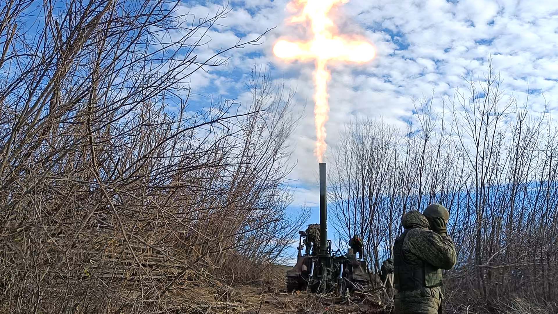 Súng cối là một trong những vũ khí được sử dụng phổ biến trong xung đột ở Ukraine.