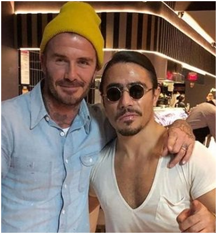 David Beckham từng đưa gia đình đến thưởng thức món ăn và chứng kiến màn trình diễn &#34;rắc muối&#34; nổi tiếng của Salt Bae.
